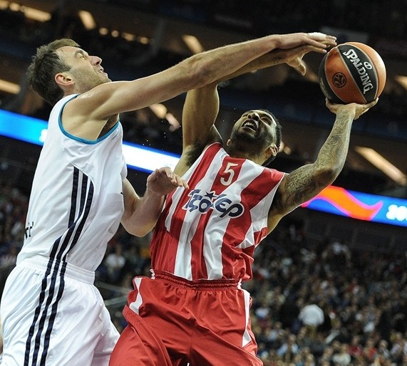 加拉塔萨雷官方：京多安已全面恢复训练，奥斯梅恩伤情待检查（加拉塔萨雷通报：京多安已恢复合练，奥斯梅恩伤情仍待评估）