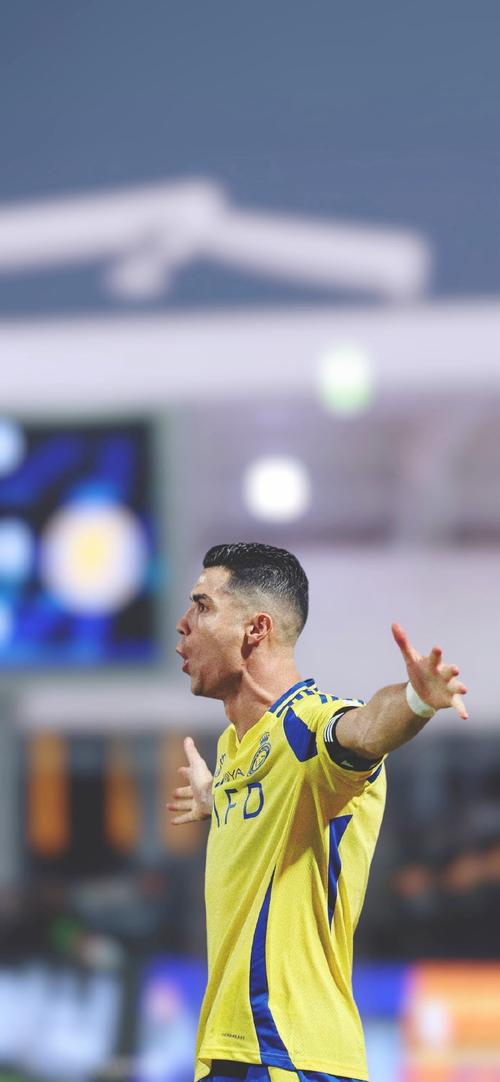 加拿大主帅：加拿大有机会拿小组第一；若能对阵意大利会很好（加拿大主帅看好球队争夺小组第一，期待与意大利过招）