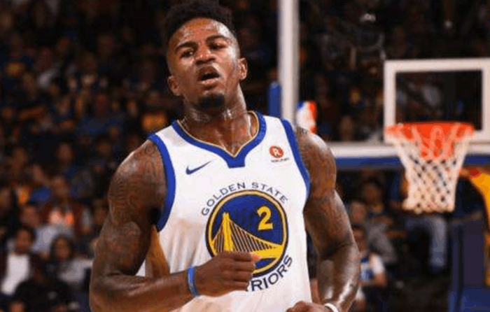 孔蒂：球员承担责任展现了成长，此刻我们不怕任何事物任何人（孔蒂：球队勇于担责体现成长，如今我们无惧任何对手与挑战）