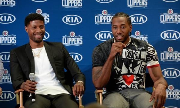 马德兴：中国足球受冷遇因成绩没突破，地方超火爆是大众怒其不争（马德兴：中国足球因成绩停滞遭冷落，地方热度背后是公众对其不争气的怒火）