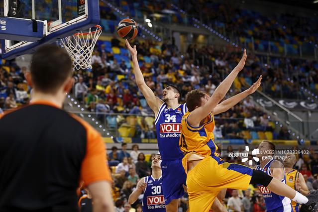 哈珀与福克斯的深厚友谊（哈珀与福克斯之间的深厚情谊）