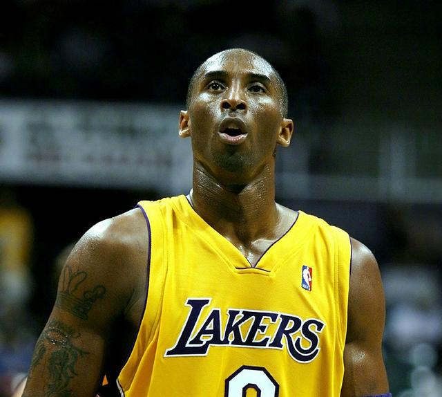 NBA开局第三长纪录！亚当斯前16场每场至少抢3个前场板（NBA开季第三长纪录！亚当斯已连16场至少摘下3个前场篮板）