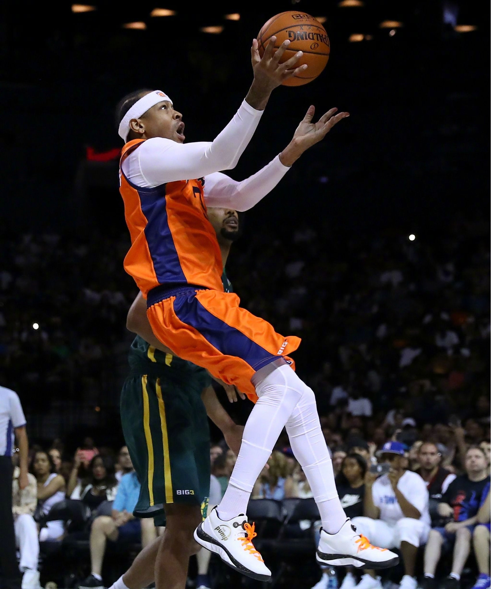 欧冠比赛战术分析：尤文图斯防守策略,（欧冠战术解析：尤文图斯的防守体系）