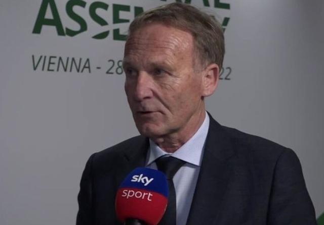 半场战报：葡萄牙U17 1-0瑞士U17，马特乌斯-米德建功（半场：葡萄牙U17暂1-0瑞士U17，马特乌斯-米德先拔头筹）