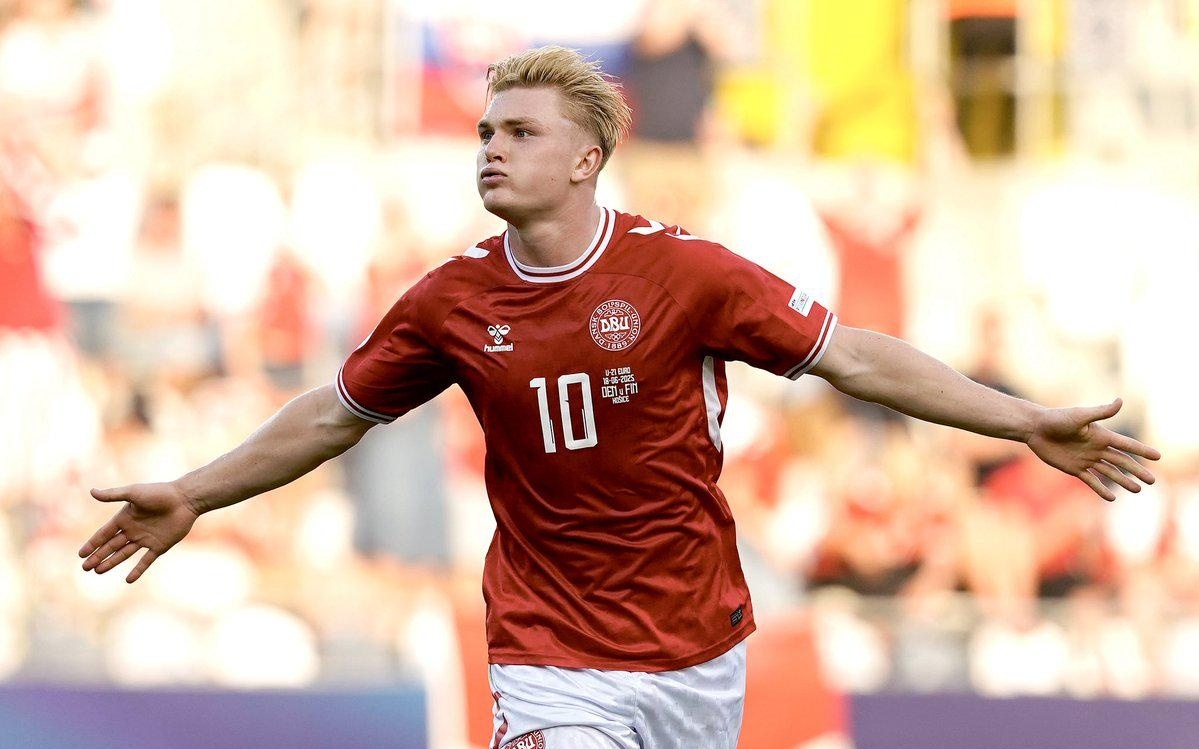 德国U21主帅：不担心失去卡尔，他去成年国家队我就完成任务（德国U21主帅：不担心卡尔升入成年队，那意味着我已完成使命）