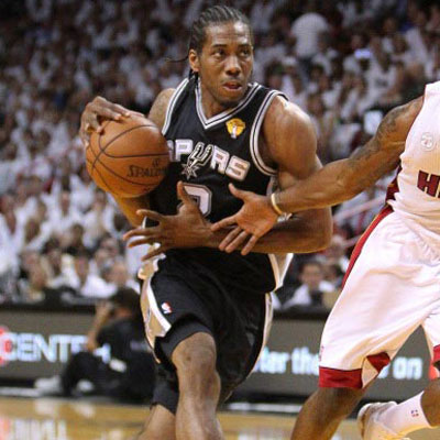 赖因德斯：米兰今年有机会争冠；未来是否会回归？回头见吧（赖因德斯：米兰本季有望冲冠；未来是否回归？拭目以待）