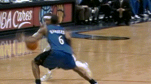 国脚关键传球完成制胜球（国脚送出关键一传助攻制胜）