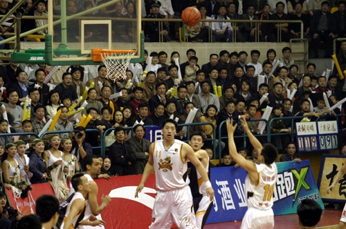 邦本宜裕回应续约传闻：我非常希望代表辽宁铁人继续征战中超（邦本宜裕谈续约传闻：盼留辽宁铁人，继续征战中超）