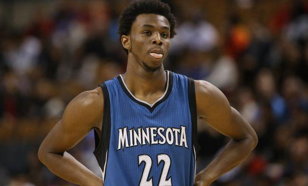 凯尔特人迎战步行者 杰伦·布朗可以出战 沃尔什因病缺阵（凯尔特人对阵步行者：杰伦·布朗确认出战，沃尔什因病缺席）