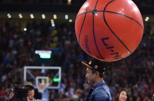 什么情况？本赛季至今火箭9场失利中8场输在关键时刻（火箭本季9负，8次倒在关键时刻）